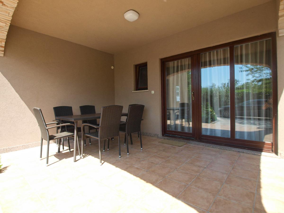 Apartments Dusanka 799 Фажана Екстер'єр фото